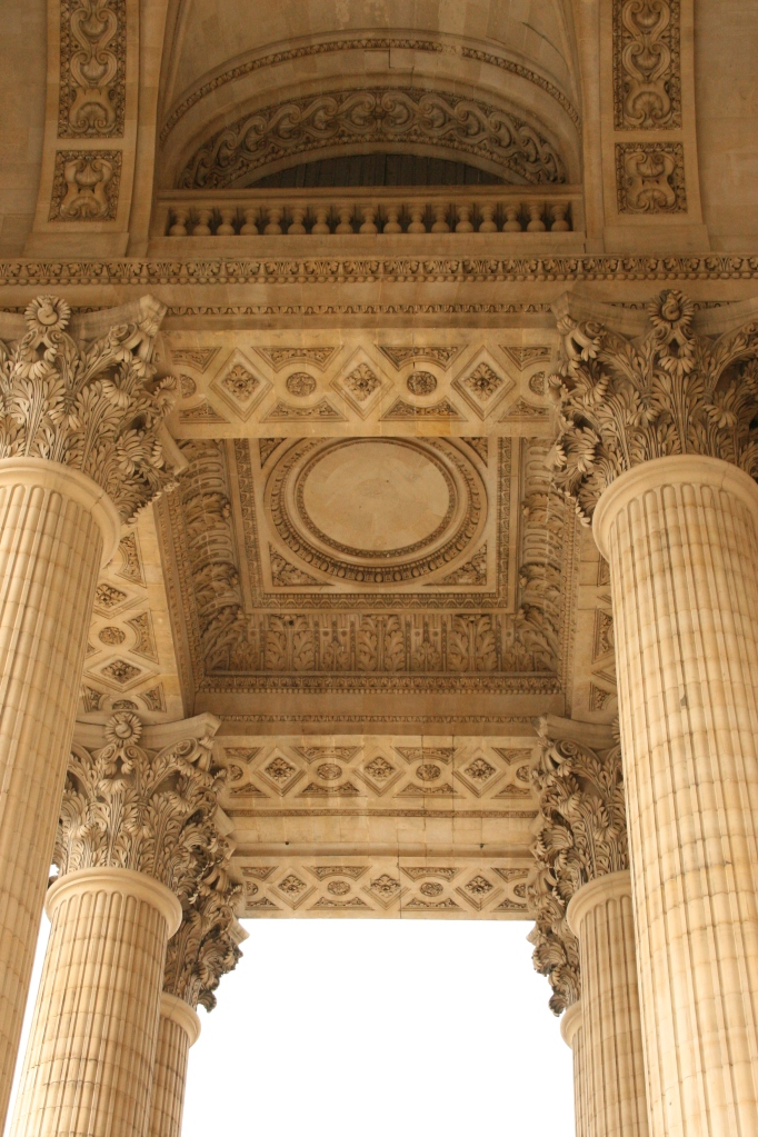 The portico and its corinthian columns